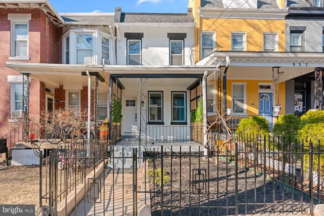 939 SHEPHERD ST NW, Washington, DC 20011