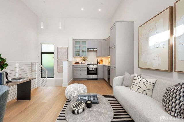 150 Eureka Street C, San Francisco, CA 94114