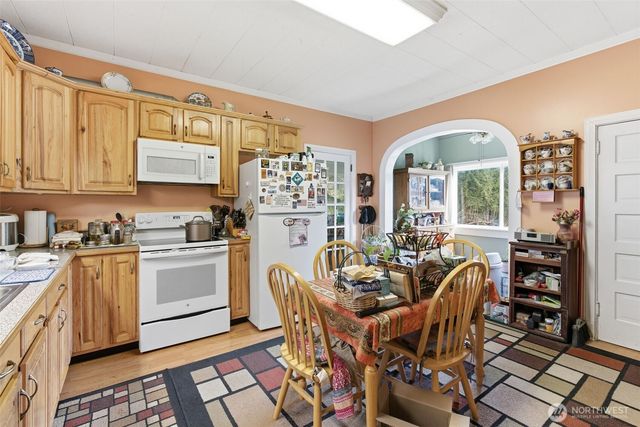 211 Echo Road, Rochester, WA 98579