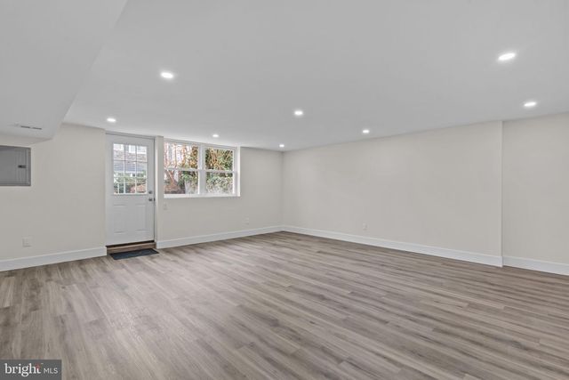 9839 HALDEMAN AVE, Philadelphia, PA 19115