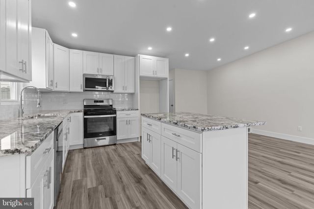 9839 HALDEMAN AVE, Philadelphia, PA 19115