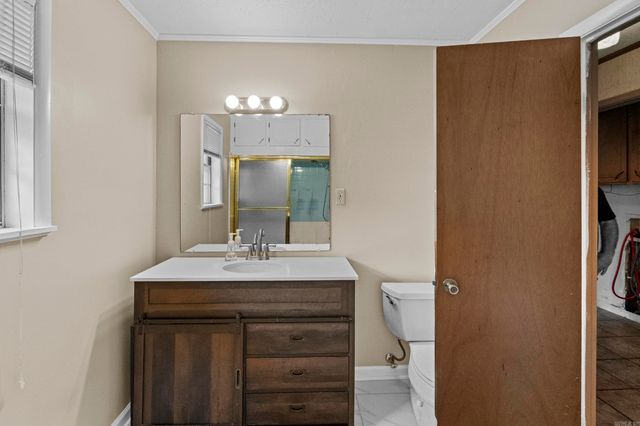 18 Hazelwood, Conway, AR 72032