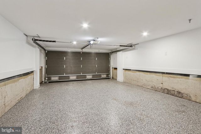 119 N 23RD ST, Philadelphia, PA 19103