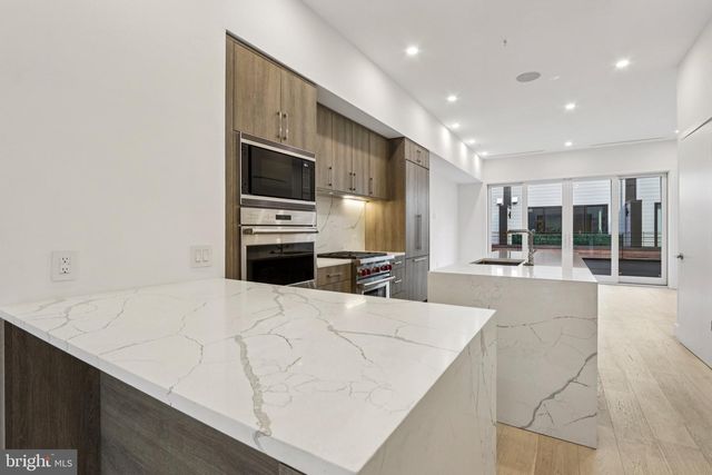 119 N 23RD ST, Philadelphia, PA 19103