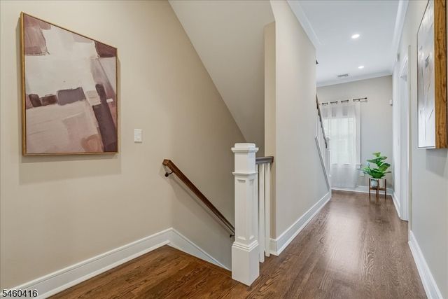 6 Clover Court, Berkeley Heights Twp., NJ 07922