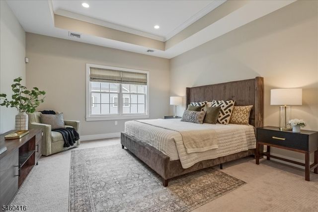6 Clover Court, Berkeley Heights Twp., NJ 07922