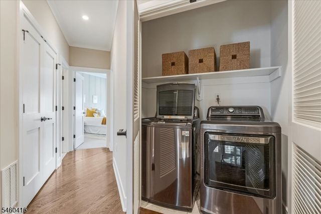 6 Clover Court, Berkeley Heights Twp., NJ 07922