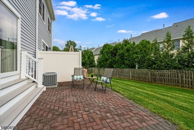 6 Clover Court, Berkeley Heights Twp., NJ 07922