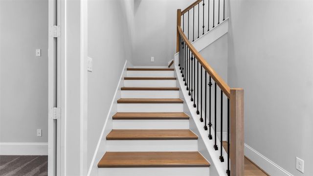 5429 Larkin Street, Houston, TX 77007