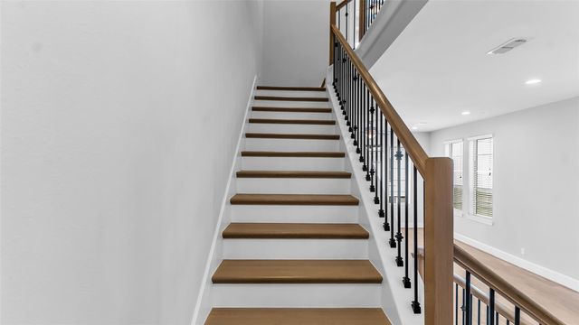 5429 Larkin Street, Houston, TX 77007