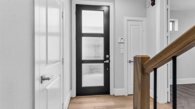 5429 Larkin Street, Houston, TX 77007