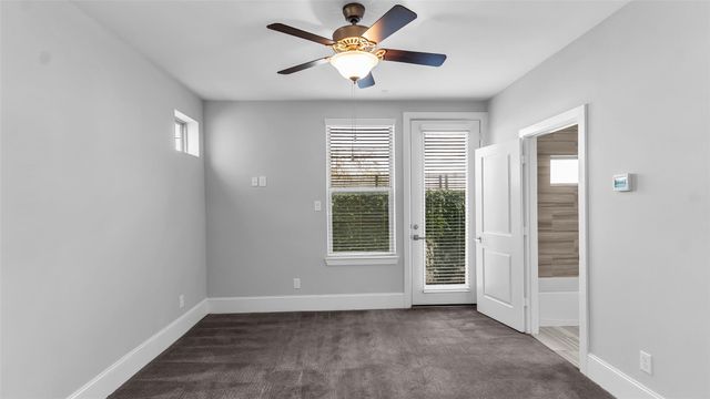 5429 Larkin Street, Houston, TX 77007