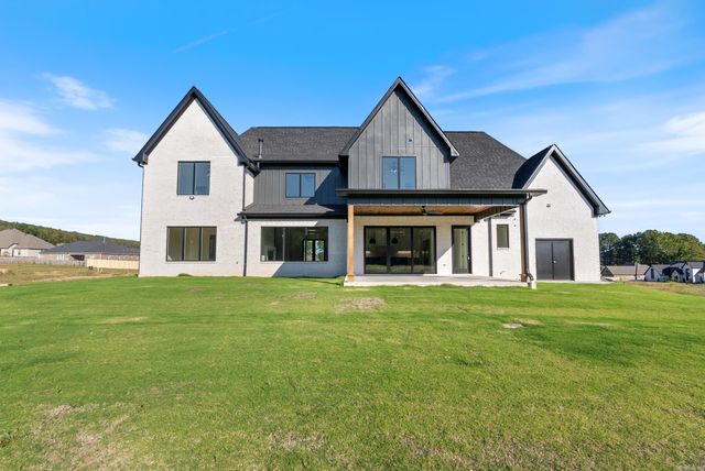 1635 Southwinds Drive, Conway, AR 72034