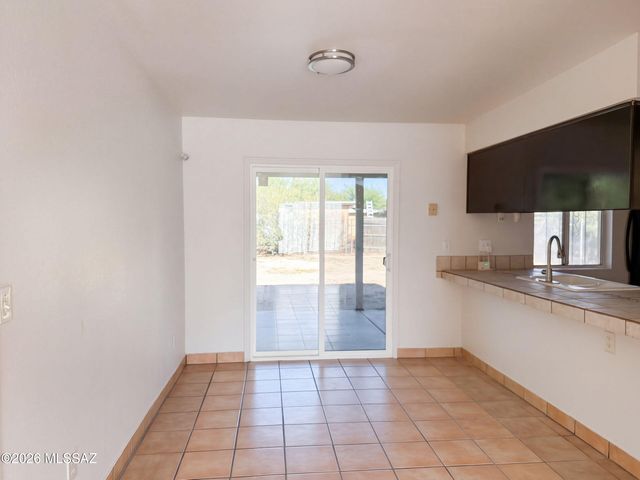 5349 S Greenway Drive, Tucson, AZ 85706