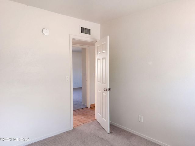 5349 S Greenway Drive, Tucson, AZ 85706