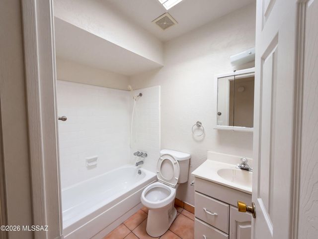 5349 S Greenway Drive, Tucson, AZ 85706
