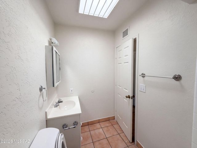 5349 S Greenway Drive, Tucson, AZ 85706