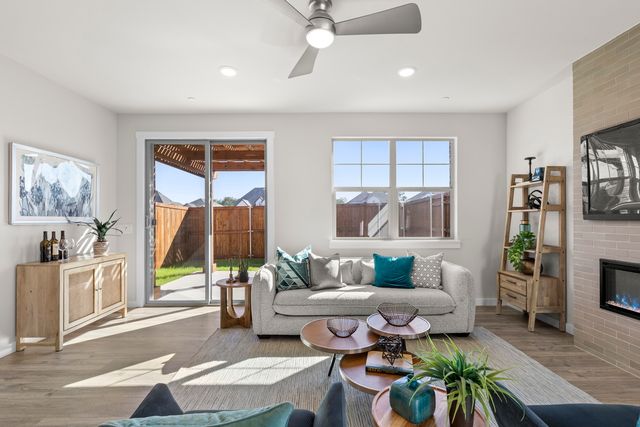 9007 Indianola Trail, Oak Point, TX 75068
