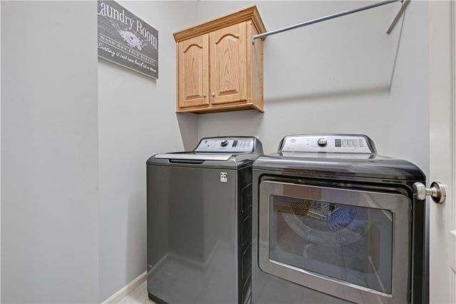 15984 W 159th Terrace, Olathe, KS 66062