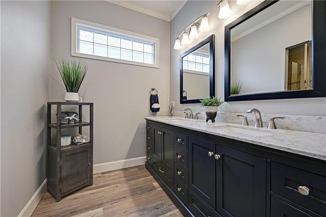 15984 W 159th Terrace, Olathe, KS 66062