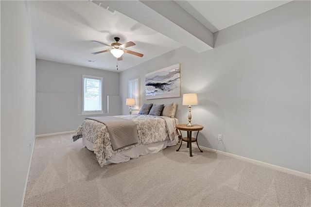 15984 W 159th Terrace, Olathe, KS 66062