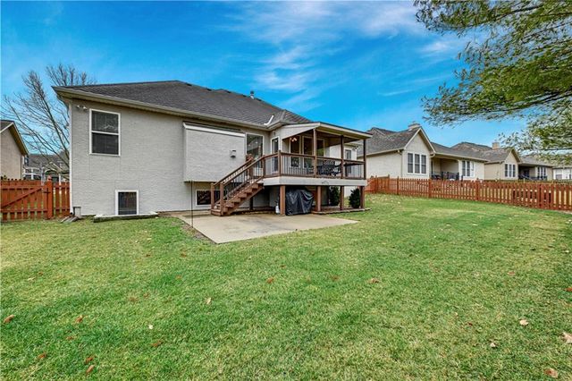 15984 W 159th Terrace, Olathe, KS 66062