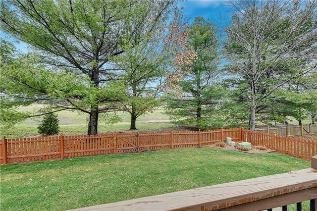 15984 W 159th Terrace, Olathe, KS 66062