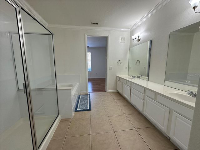 5024 SHOREWAY LOOP 107, Orlando, FL 32819