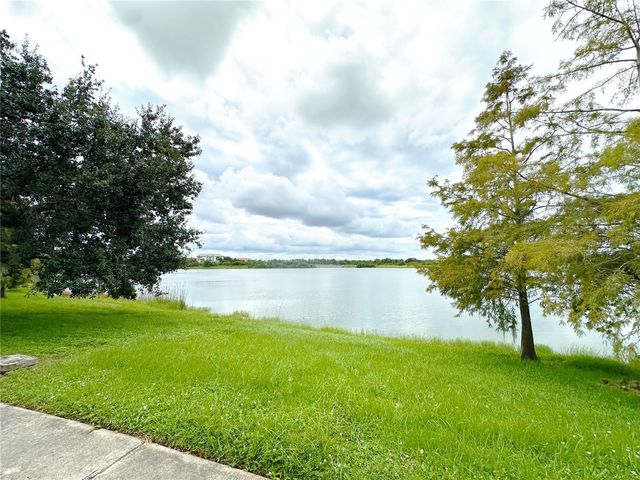 5024 SHOREWAY LOOP 107, Orlando, FL 32819