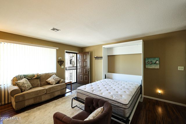 2064 S FARNSWORTH Drive 25, Mesa, AZ 85209