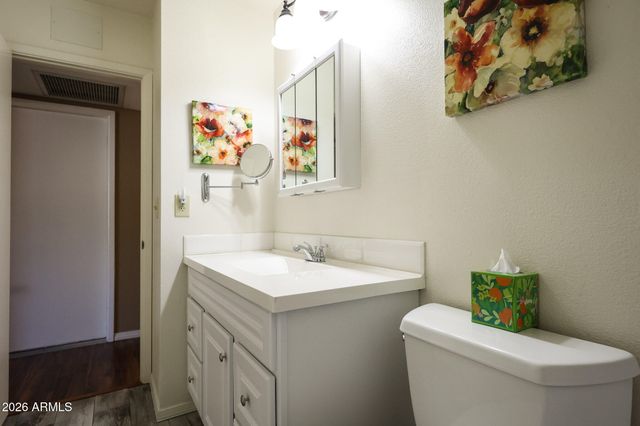 2064 S FARNSWORTH Drive 25, Mesa, AZ 85209