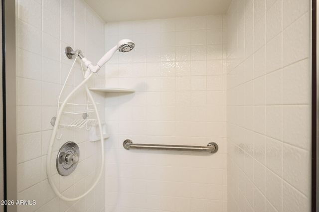 2064 S FARNSWORTH Drive 25, Mesa, AZ 85209