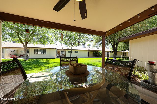 2064 S FARNSWORTH Drive 25, Mesa, AZ 85209