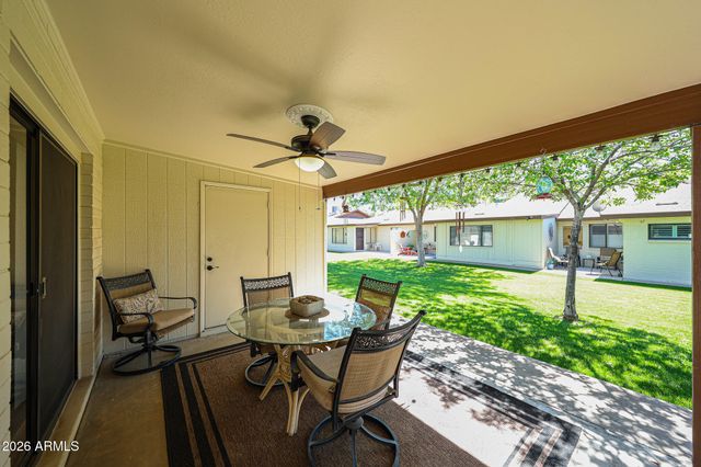 2064 S FARNSWORTH Drive 25, Mesa, AZ 85209