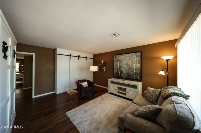 2064 S FARNSWORTH Drive 25, Mesa, AZ 85209