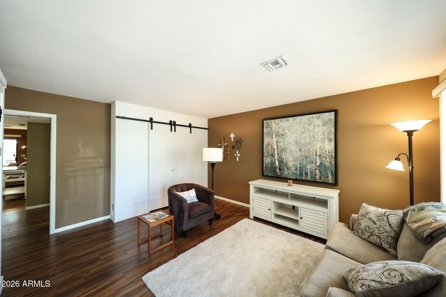 2064 S FARNSWORTH Drive 25, Mesa, AZ 85209