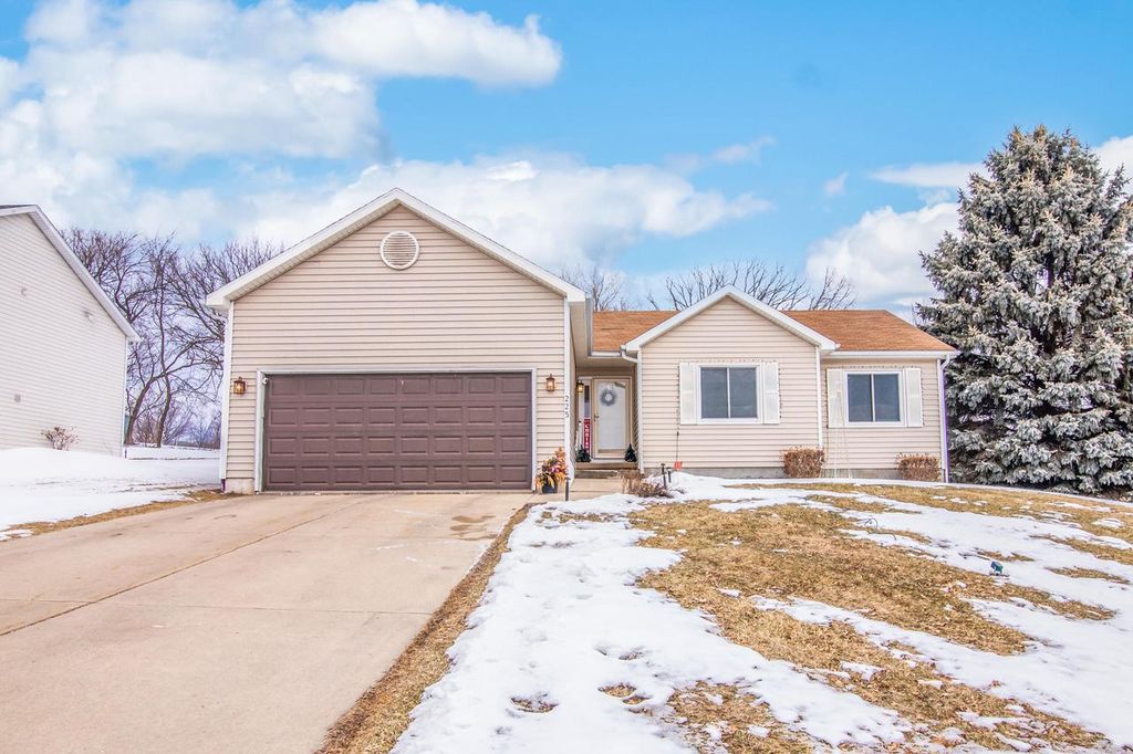225 Anna STREET, Waterloo, WI 53594