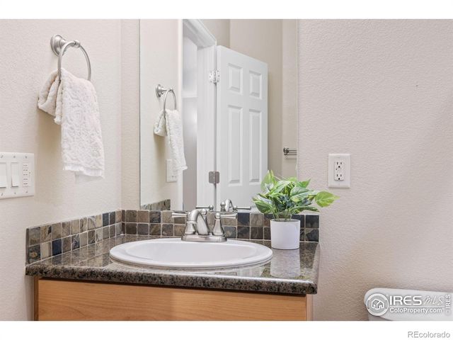 1577 Bison Run Drive, Windsor, CO 80550