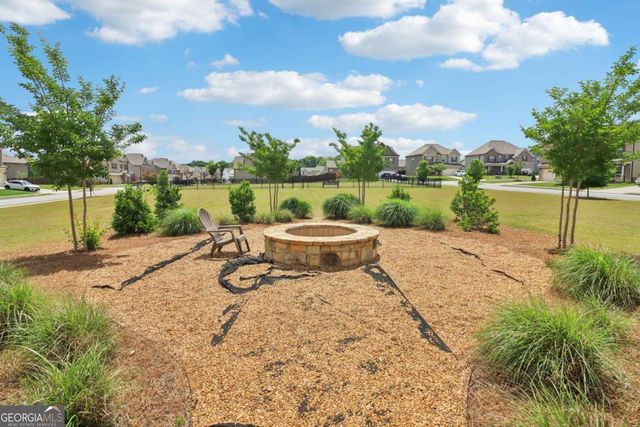 66 Cottontail Lane, Loganville, GA 30052