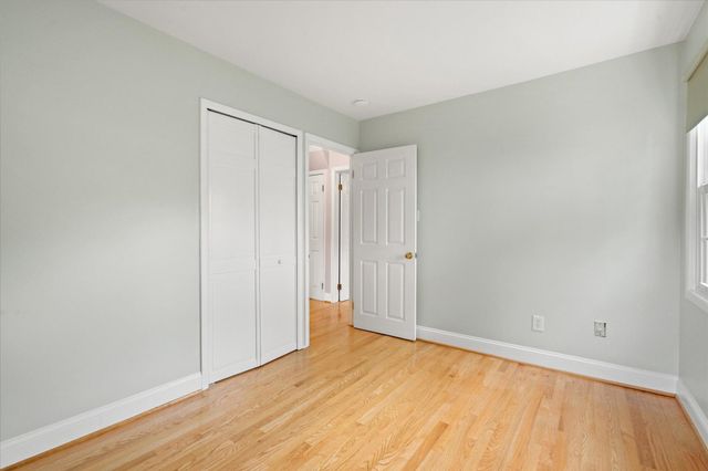 5406 DUNSMORE RD, Alexandria, VA 22315