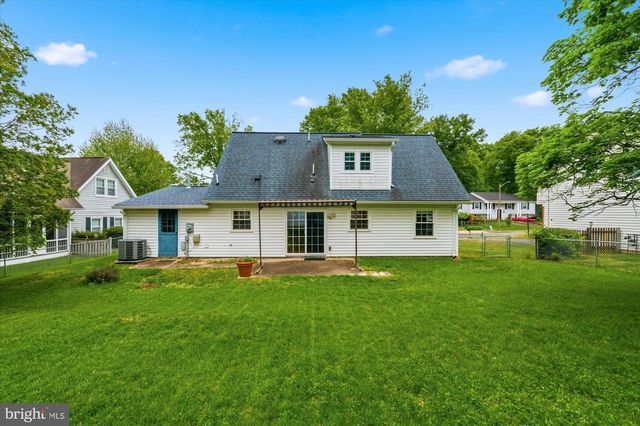 5406 DUNSMORE RD, Alexandria, VA 22315