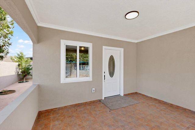 228 Garcia Street NE, Albuquerque, NM 87123