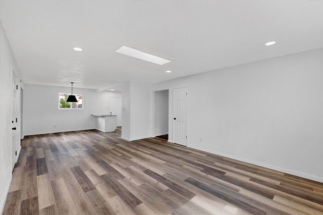 228 Garcia Street NE, Albuquerque, NM 87123