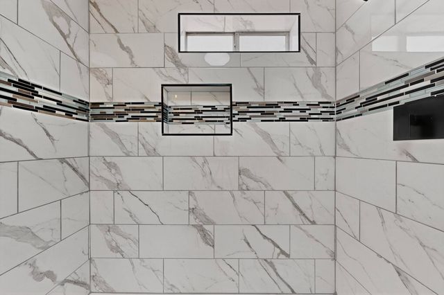 228 Garcia Street NE, Albuquerque, NM 87123