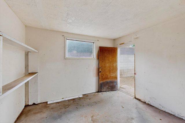 228 Garcia Street NE, Albuquerque, NM 87123