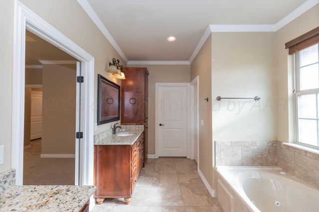 4 Shinnecock Drive, Amarillo, TX 79124