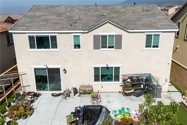 5007 Bay Laurel, Fontana, CA 92336