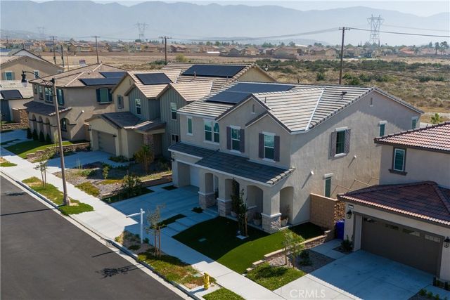 5007 Bay Laurel, Fontana, CA 92336