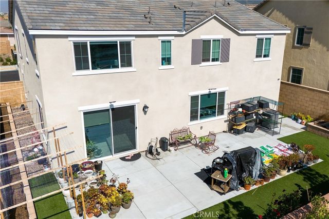 5007 Bay Laurel, Fontana, CA 92336