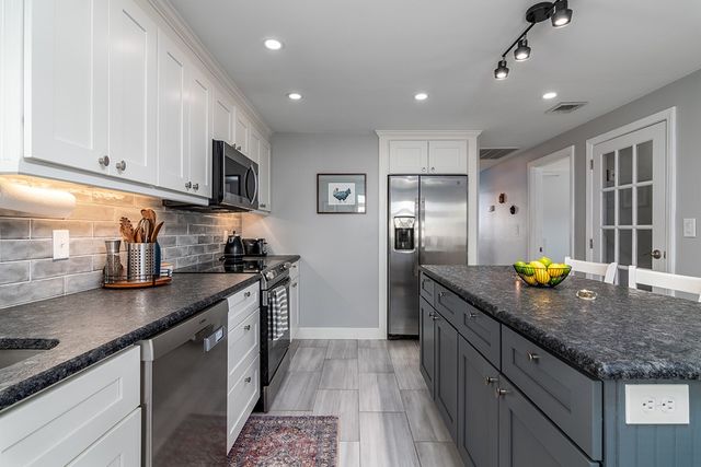 140 Carman Street, Cranston, RI 02910